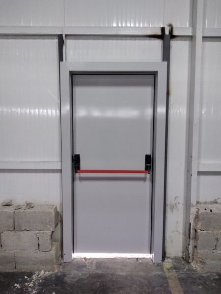 tse belgesi, tse li yangın kapısı, tescilli yangın kapısı, belgeli kapı,yangın kapısı, yangın kapısı gaziantep, uygun yangın kapısı, panik bar, yangın kapısı firmaları, yangına dayanıklı kapı, camlı yangın kapısı, çift kanat yangın kapısı, gaziantep yangın kapıları, yangın kapısı imalatı